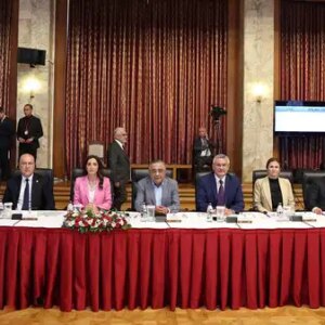 son dakika chpden komisyona 29 maddelik demokratiklesme paketi onerisi pjQTeYtn