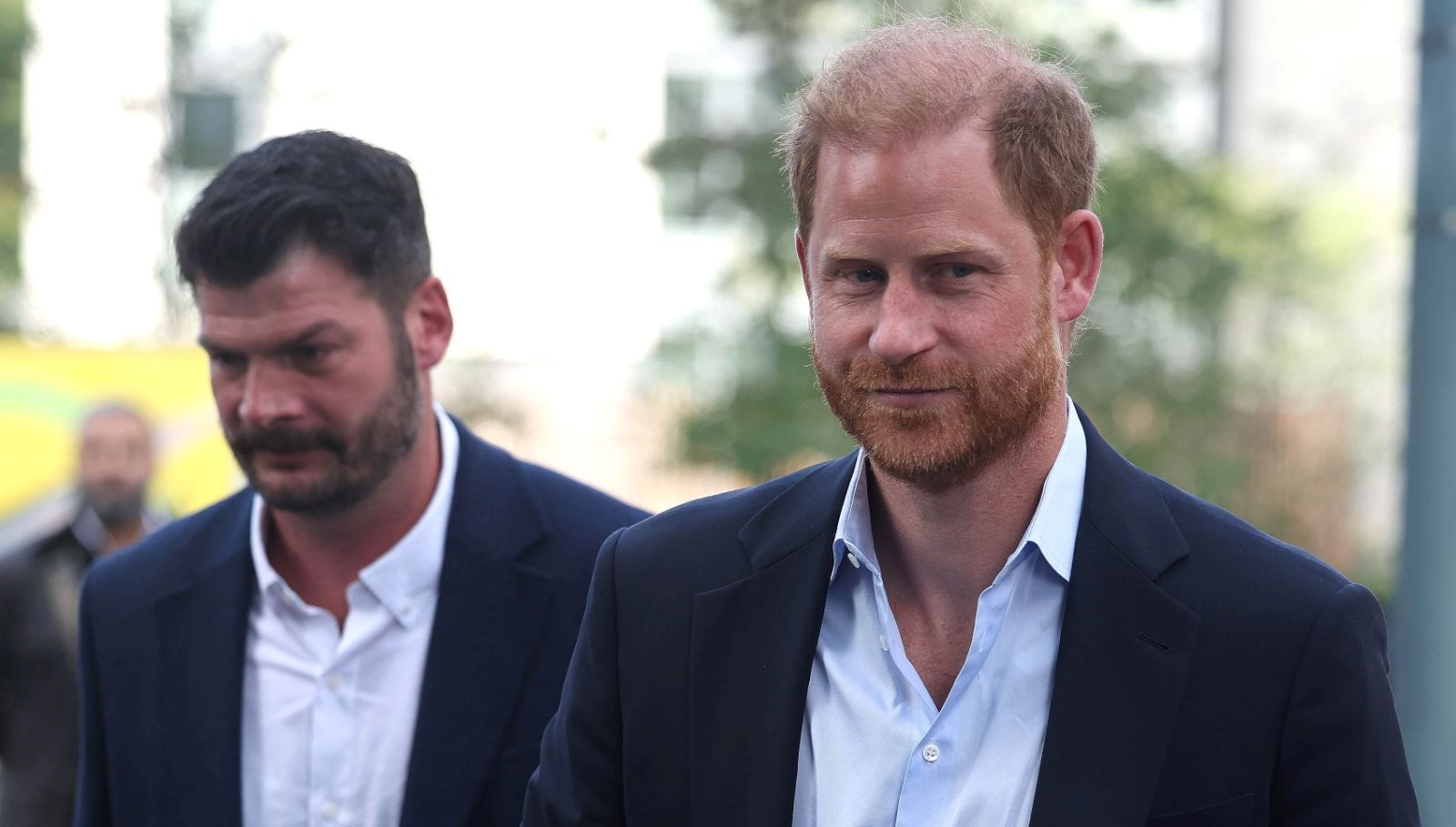 18 ay sonra ilk prens harry babasi kral charles ile gorustu H6ym5xXl