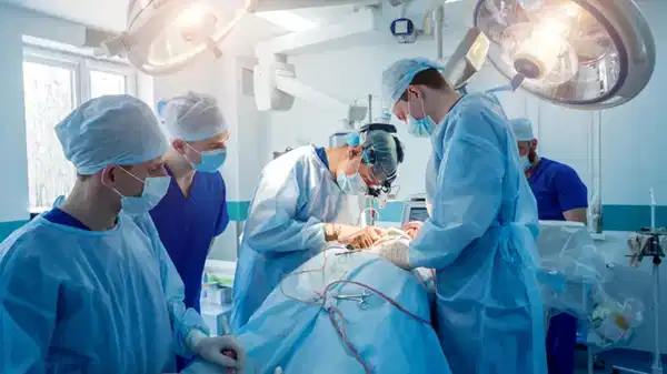 4 yasindaki cocuk ameliyat sonrasi engelli kaldi doktora rekor tazminat PYEySglf