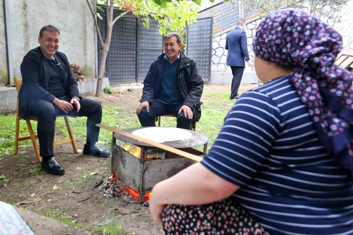 bilecik valisi faik oktay sozer kuplu koyunde vatandaslarla bulustu 8avrqTwz.jpg