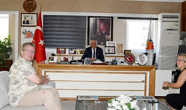 finlandiyali baskandan baskan topalogluna ziyaret JmIdZiXJ