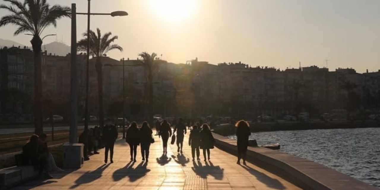 Antalya Demre Açıklarında 4.7 Büyüklüğünde Deprem Gerçekleşti