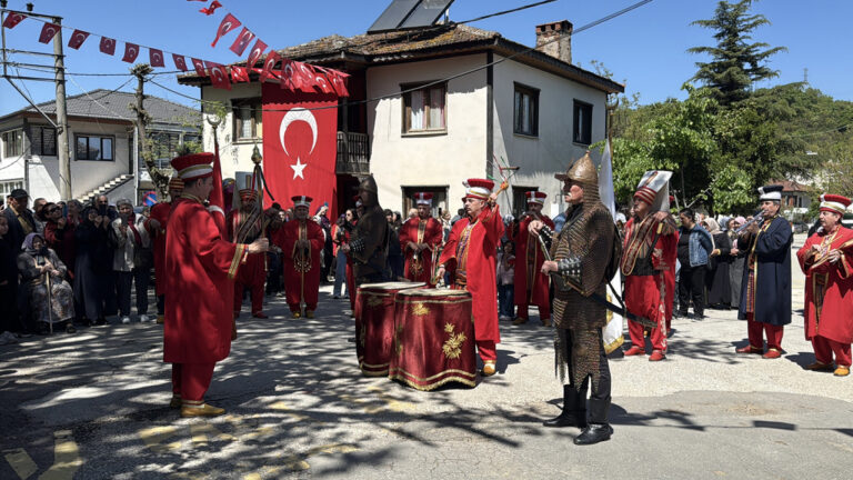 tarihin-en-karanlik-gunu-kocaderede-105-yillik-yas-y317QtD2