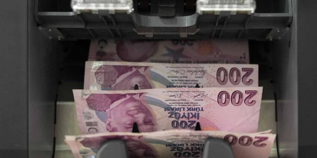 mevduat-faizlerinde-oranlar-guncellendi-iste-banka-banka-500-bin-tlnin-aylik-getirisi-FkidteG1