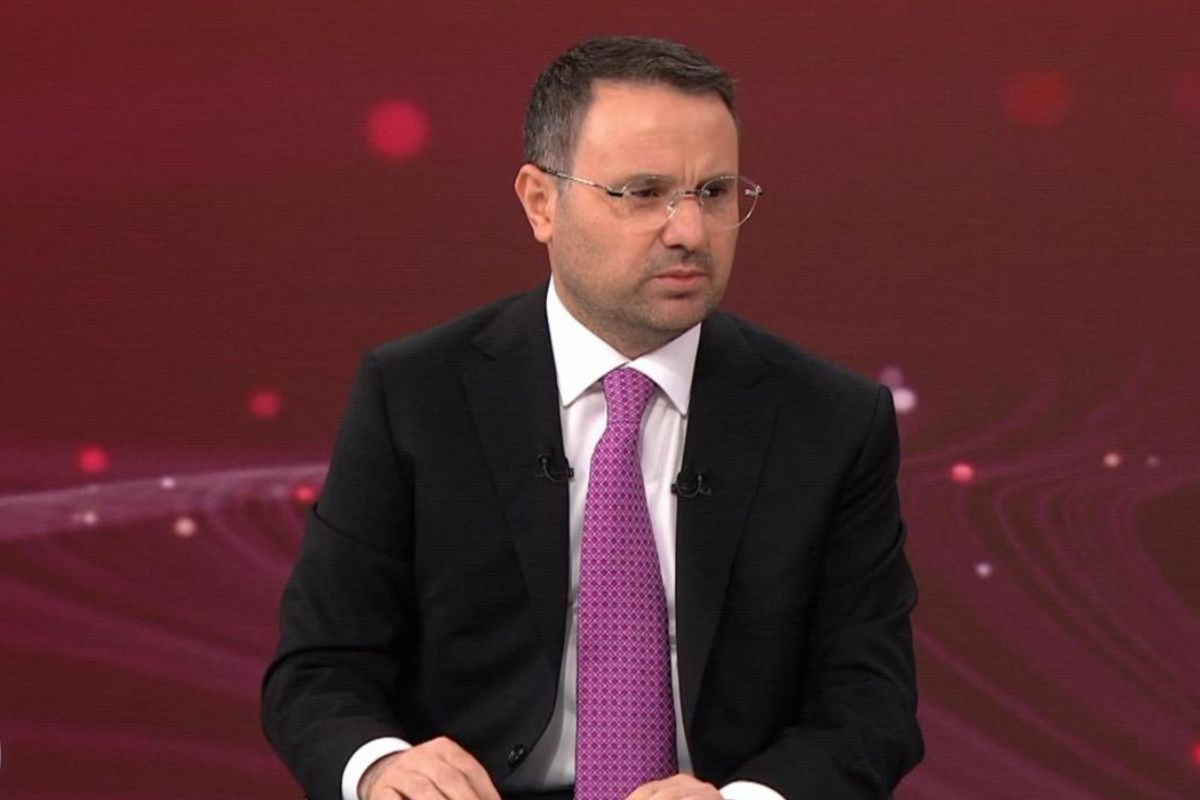 Adalet bakani gurlek haluk levent tekneyle yunan adalarina kacacakti XtOYGxrb